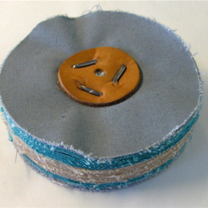 Slipeskive kulørt. Diameter 4" og 6 ", 60 lag sydd