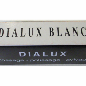 Poleringsvoks Dialux til forskjellige metaller.