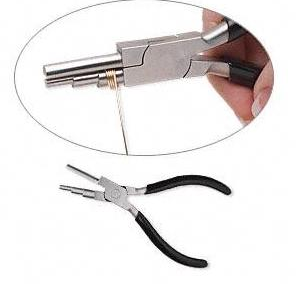 Art. 110108 Øskentang. 1 flat og 1 rund side. Den runde side er oppdelt i tre tykkelser 4,0, 6,0 og 8,0mm