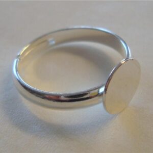 Art. 76-003 PK Ring, justerbar, sølvfarget, 9mm plate. Pakke med 5 stk.