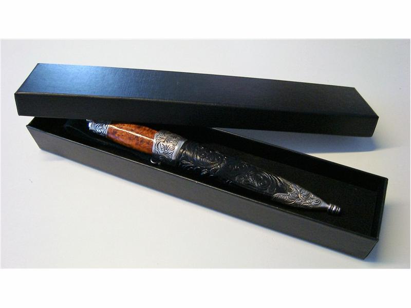 Gaveesker/knivesker i sort papp. - Bilde 3